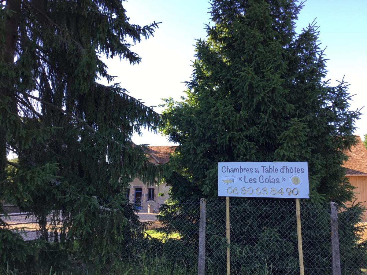 Les Colas Saint-Fargeau  Εξωτερικό φωτογραφία